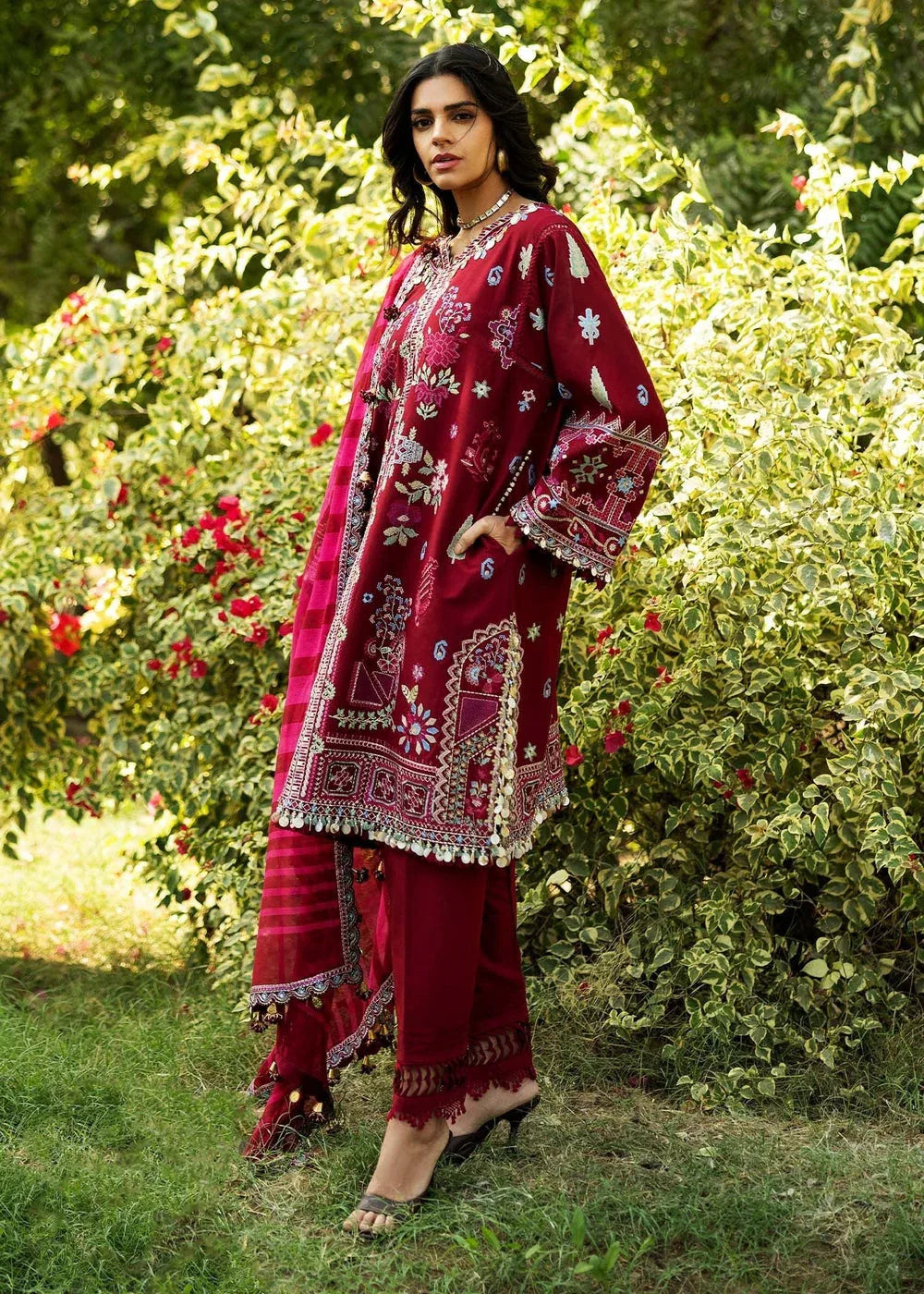 Sadaf Fawad Khan | Siraa Lawn 25 |WISTERIA - B - Rang-e-Khaas
