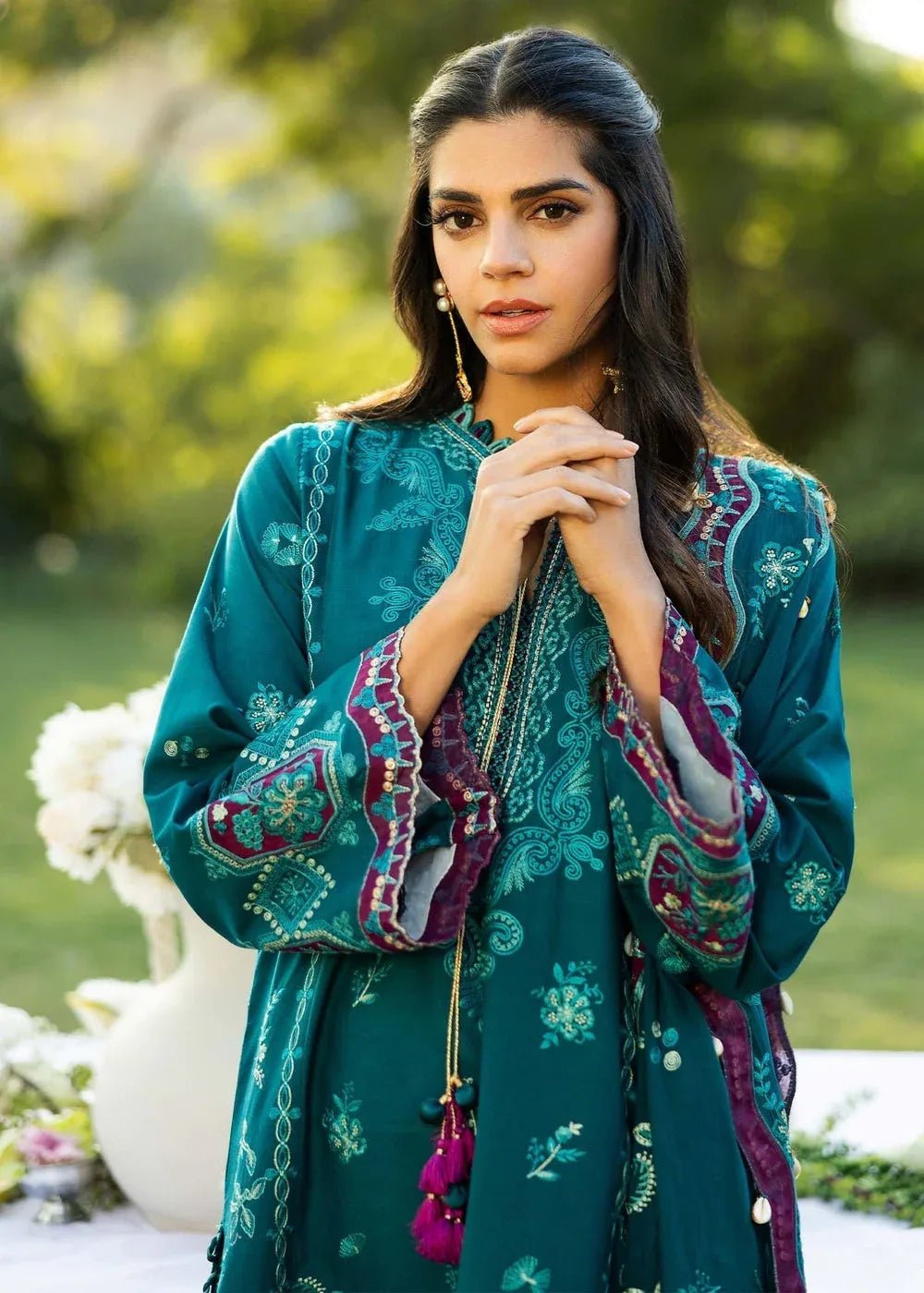 Sadaf Fawad Khan | Siraa Lawn 25 | KOI - B - Rang-e-Khaas