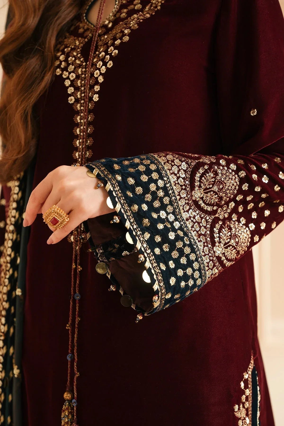 Jazmin | Velvet Edit 24 | Velvet Formal VF-2038 - Rang-e-Khaas