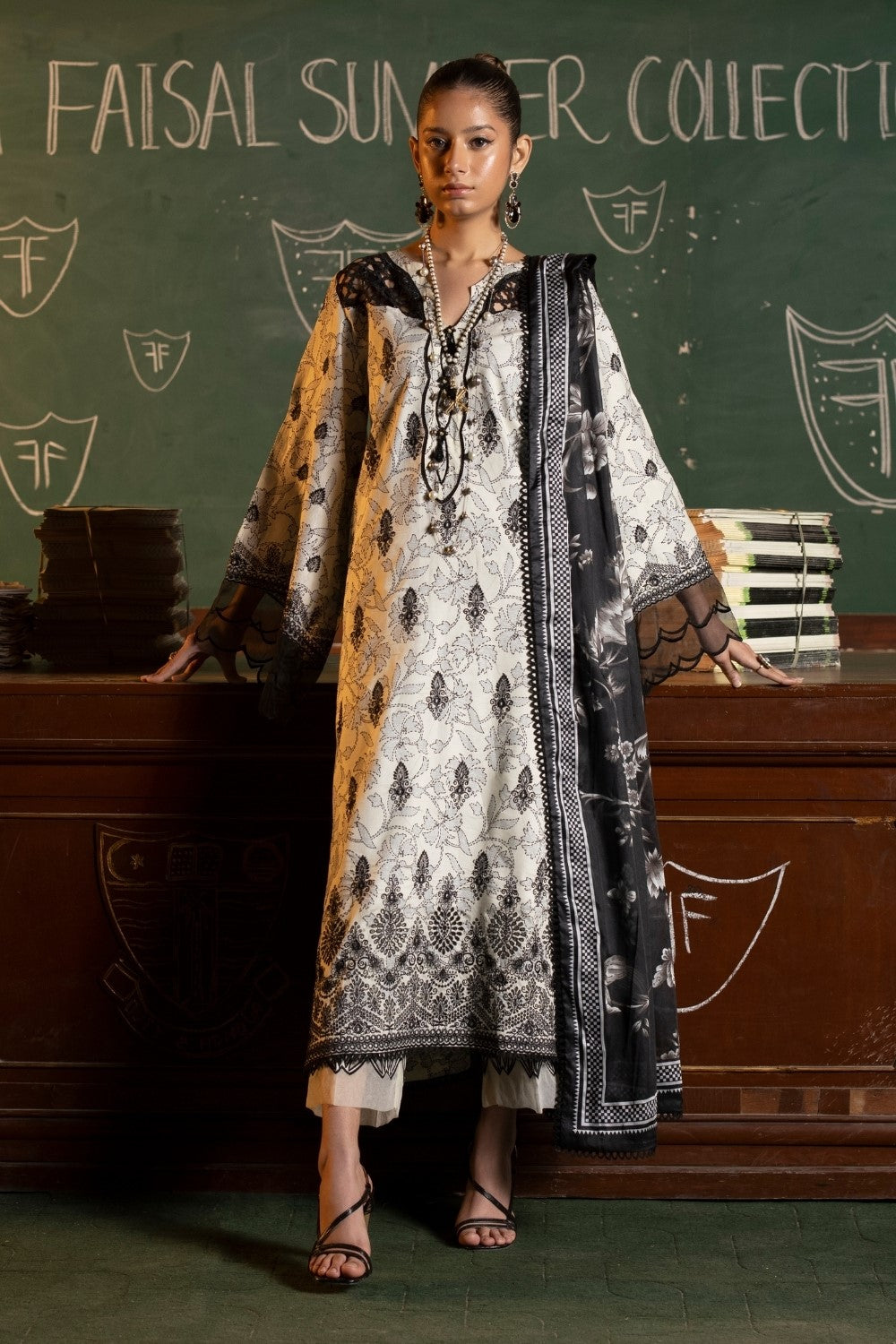 Ittehad | Embroidered Lawn | I-13