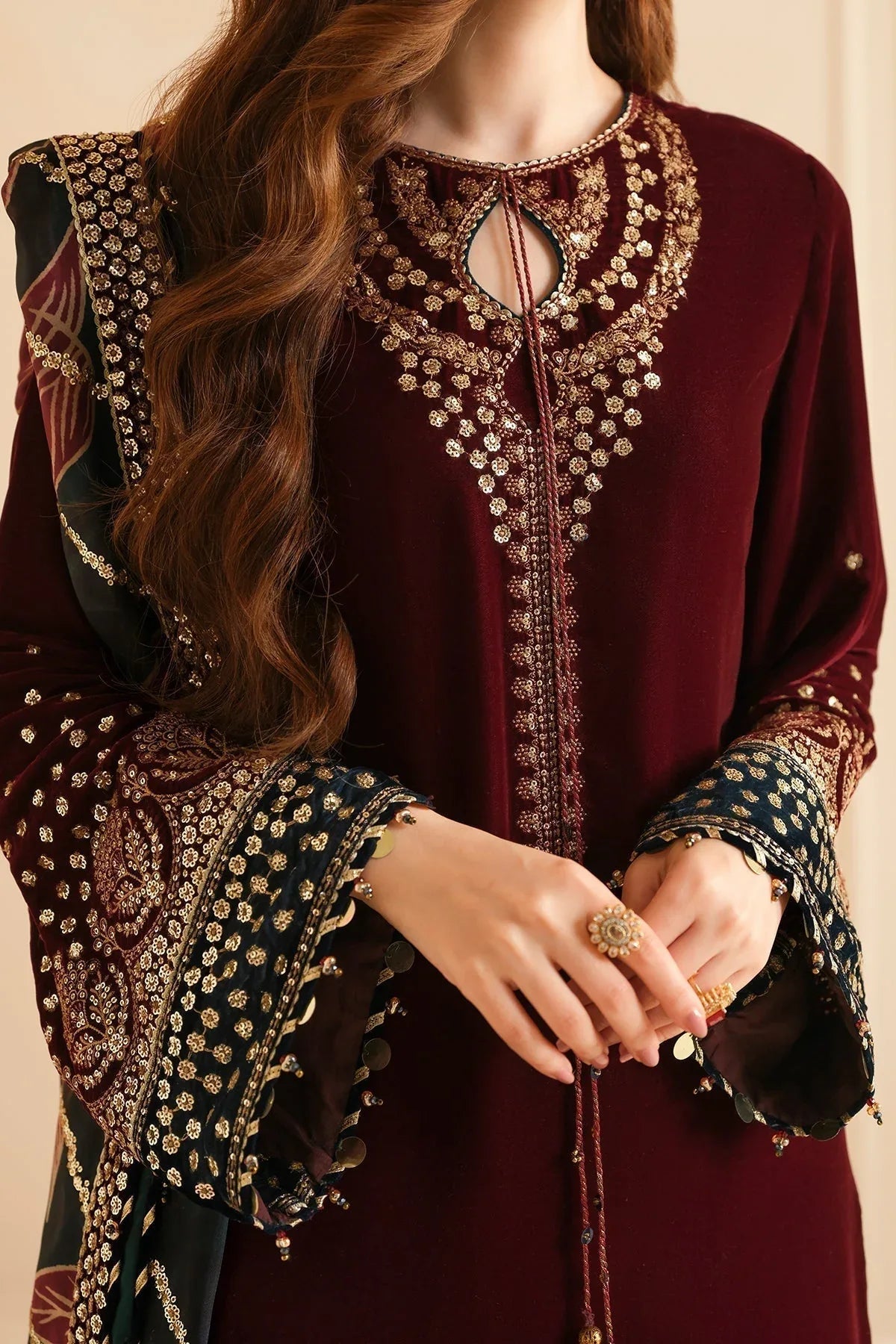 Jazmin | Velvet Edit 24 | Velvet Formal VF-2038 - Rang-e-Khaas