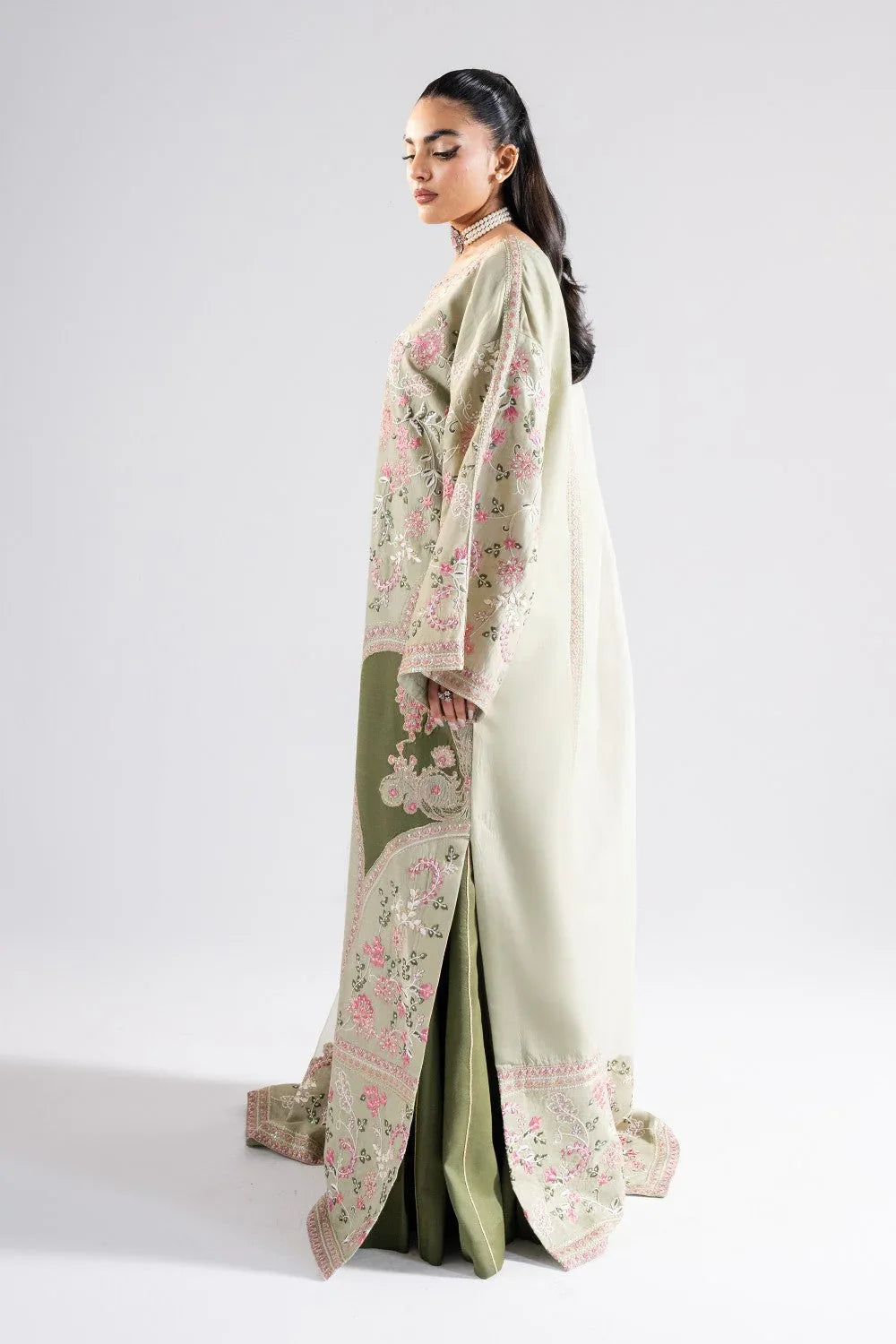Maryum N Maria | Luna Formals | Elora - Rang-e-Khaas