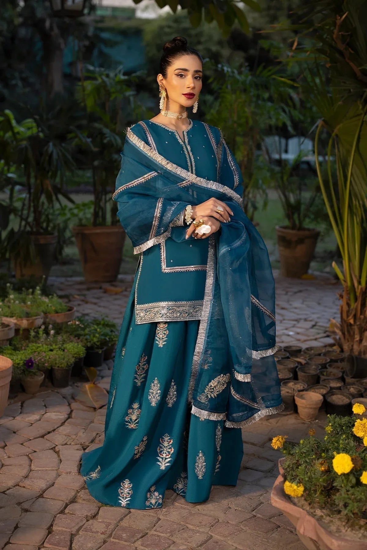 Erum Khan | Shahzeen Eid Collection | TWILIGHT - Rang-e-Khaas