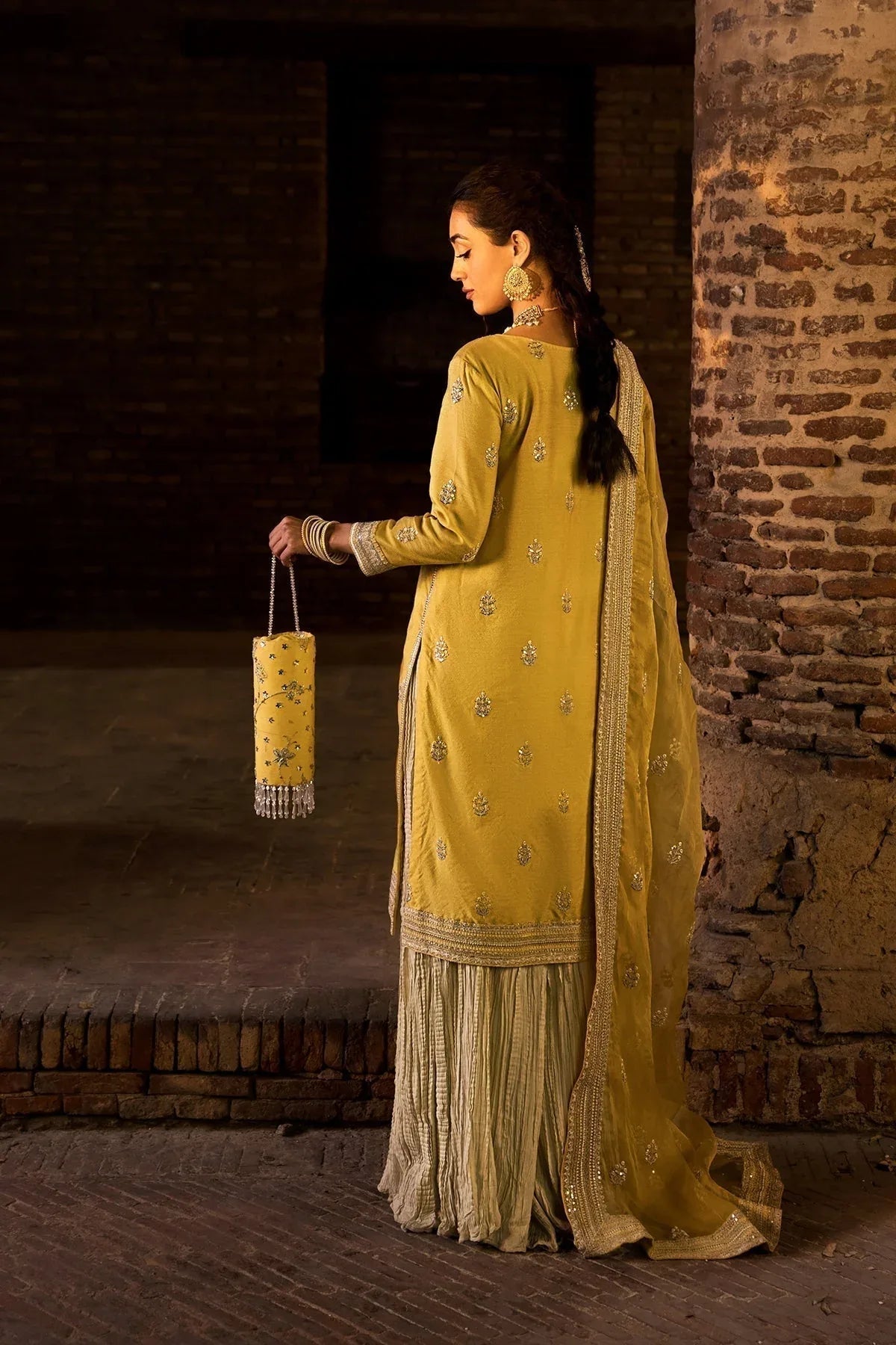 Erum Khan | Shezadian Luxe Formals | DIL ARAA - Rang-e-Khaas