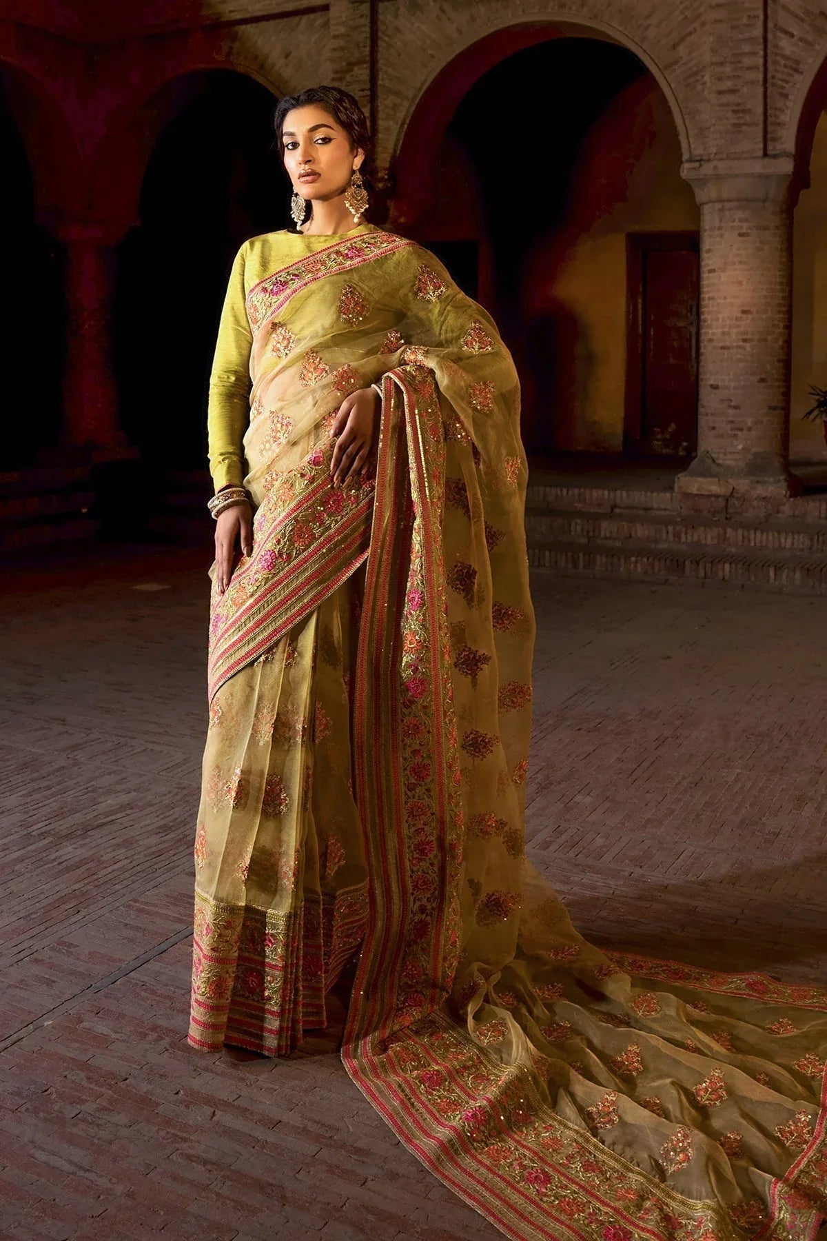 Erum Khan | Shezadian Luxe Formals | JODAH - Rang-e-Khaas