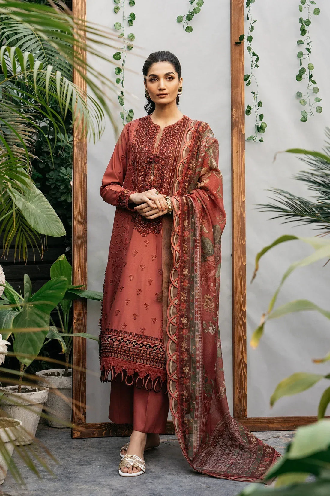 Ethnic | Rozana Collection SS 24 | E0410/203/311 - Rang-e-Khaas