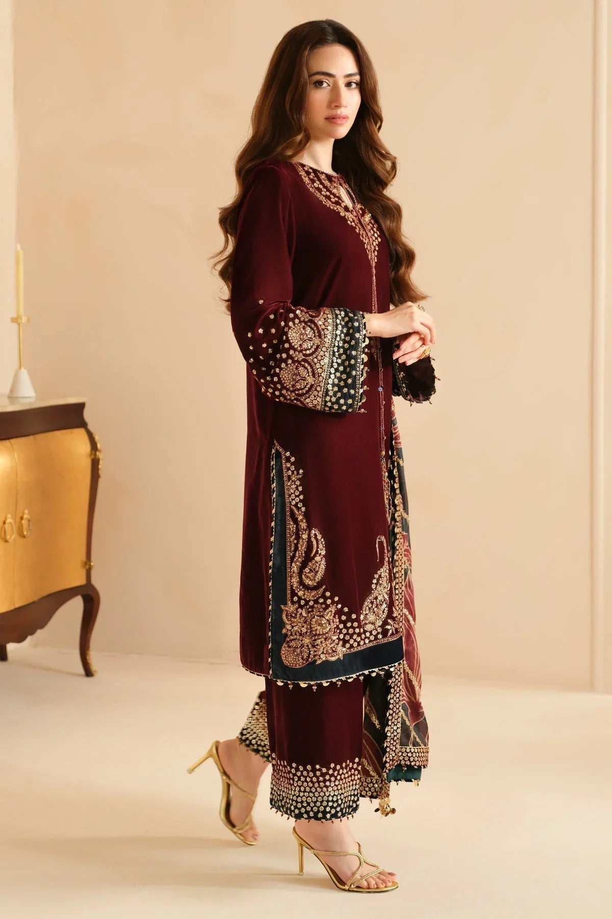 Jazmin | Velvet Edit 24 | Velvet Formal VF-2038 - Rang-e-Khaas