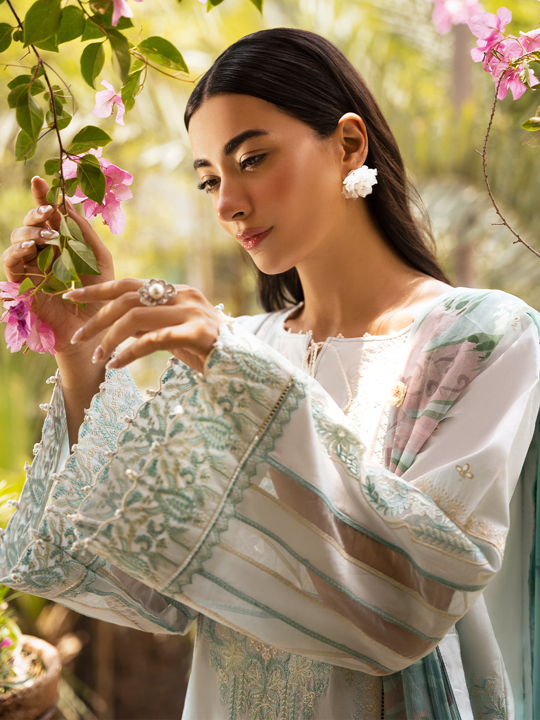Izel | Dastak Luxury Lawn | FALAK - Rang-e-Khaas