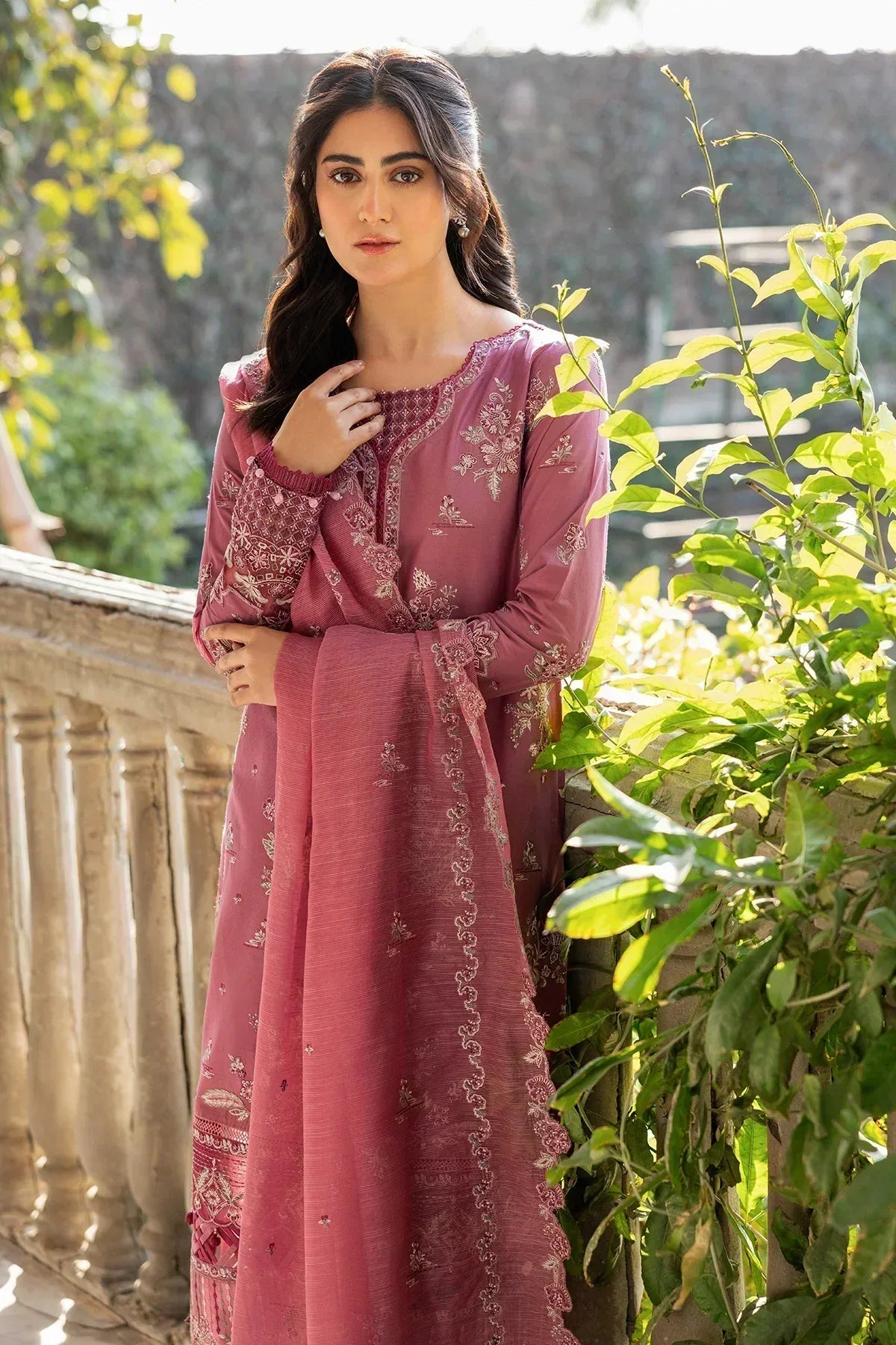 Farasha | Bahaar Embroidered Lawn | Rose Garland - Rang-e-Khaas