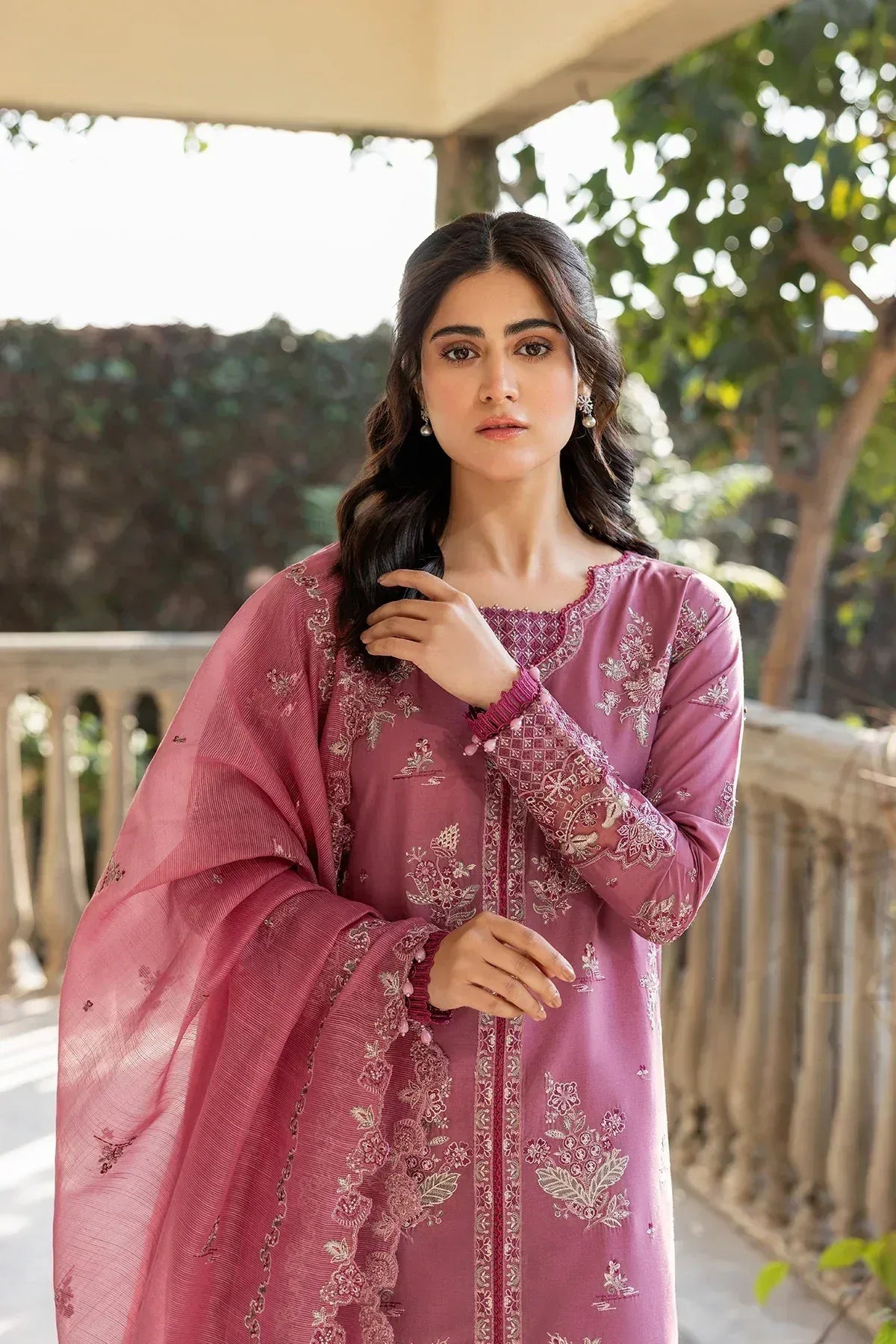 Farasha | Bahaar Embroidered Lawn | Rose Garland - Rang-e-Khaas