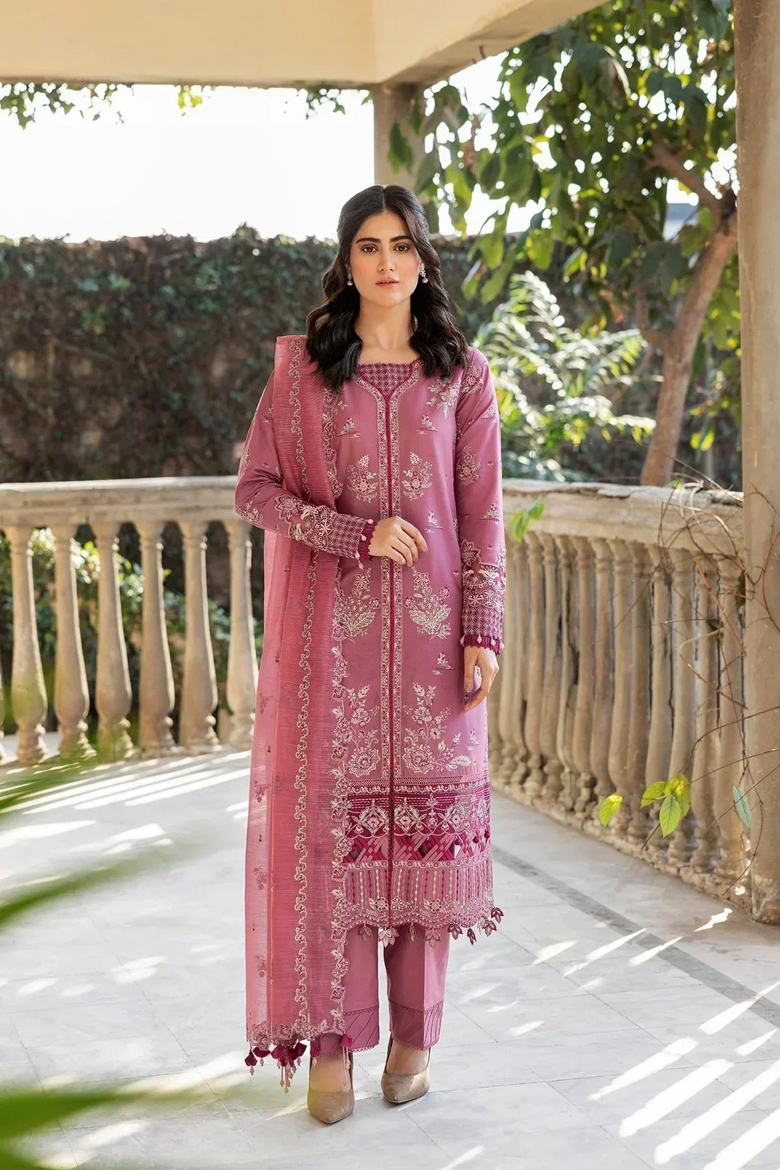Farasha | Bahaar Embroidered Lawn | Rose Garland - Rang-e-Khaas
