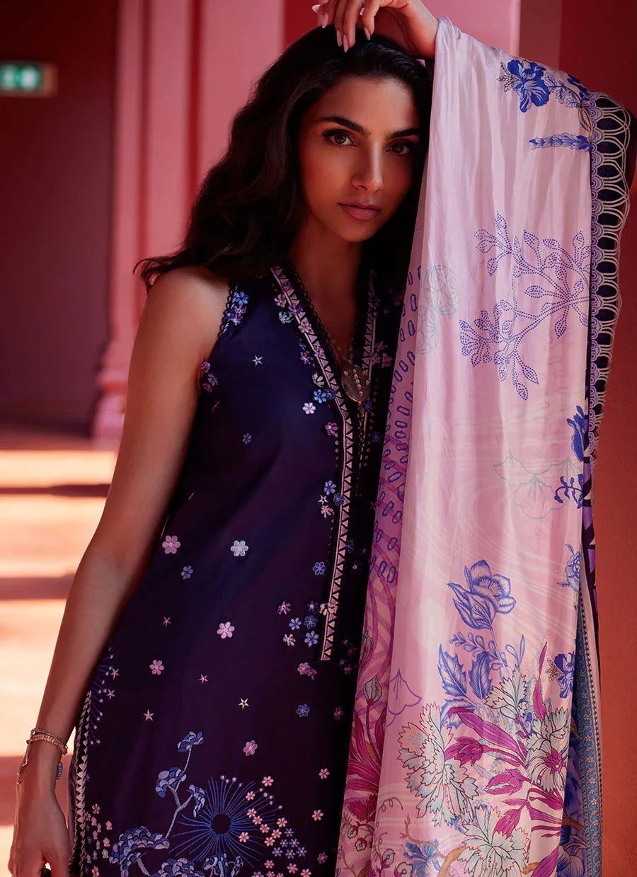 Farah Talib Aziz | Suay Lawn 24 | IZEA BLUE - Rang-e-Khaas