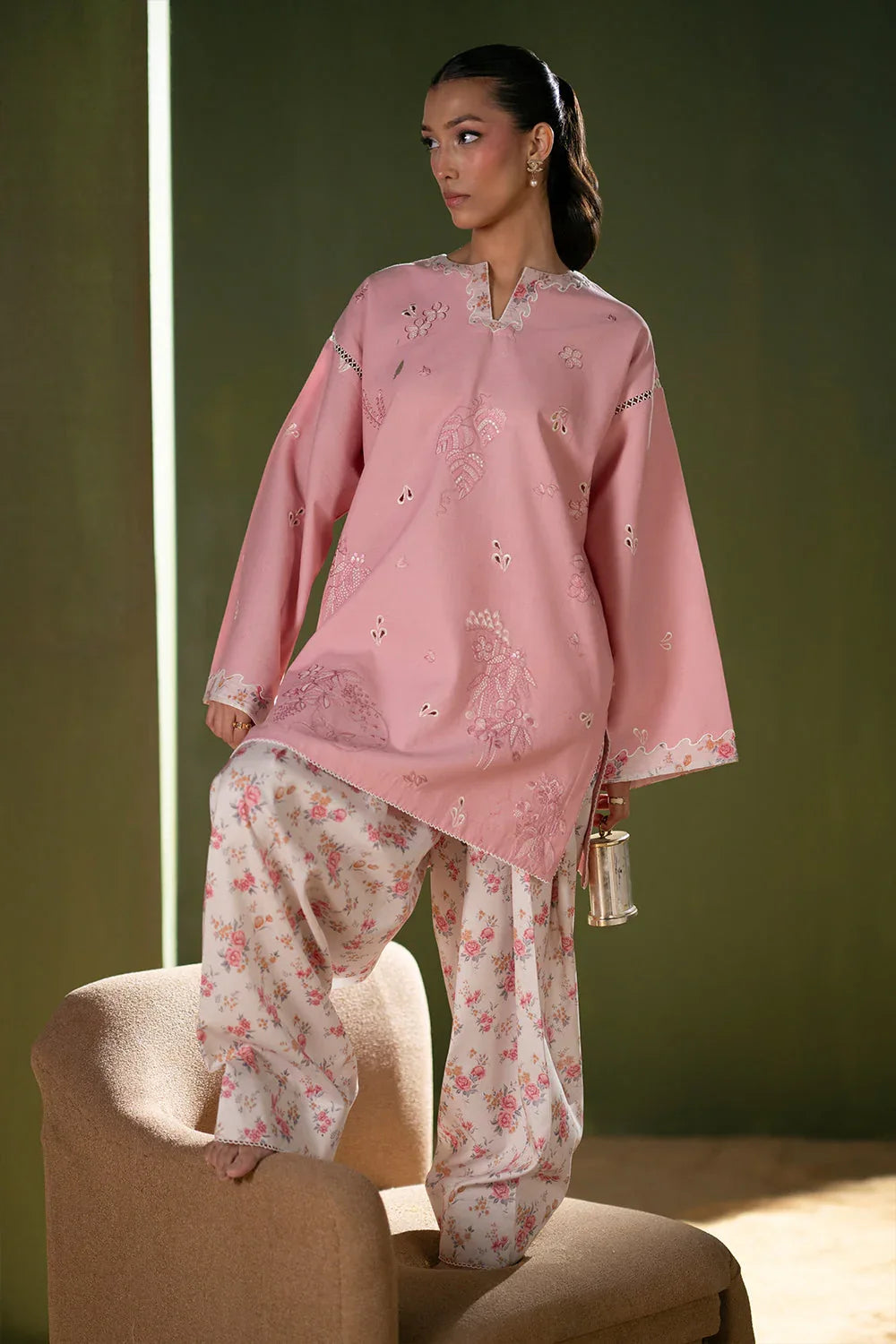 Saira Rizwan | Joolie Co ords | JOOLIE PINK - JBP25-08 - Rang-e-Khaas