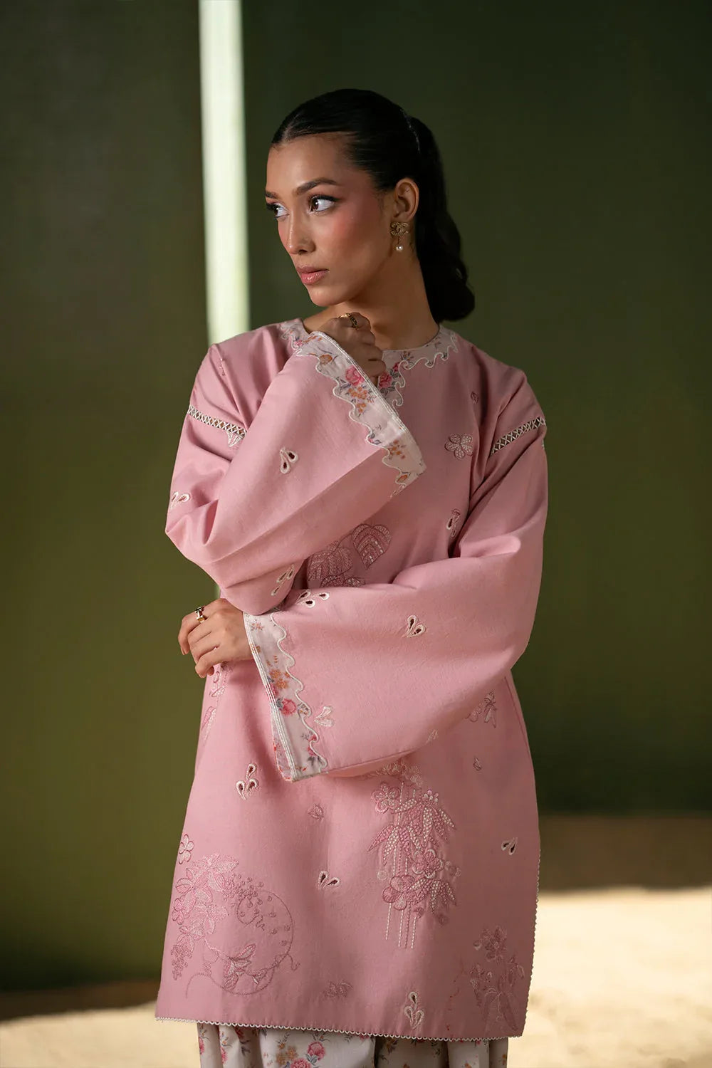 Saira Rizwan | Joolie Co ords | JOOLIE PINK - JBP25-08 - Rang-e-Khaas