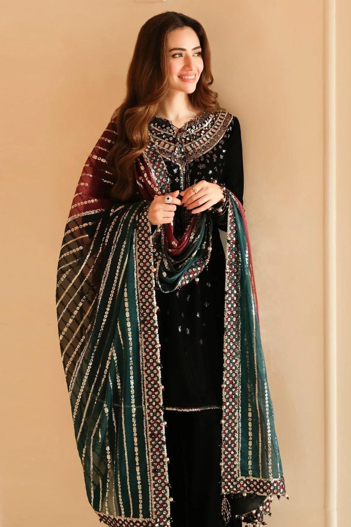 Jazmin | Velvet Edit 24 | Velvet Formal VF-2037 - Rang-e-Khaas