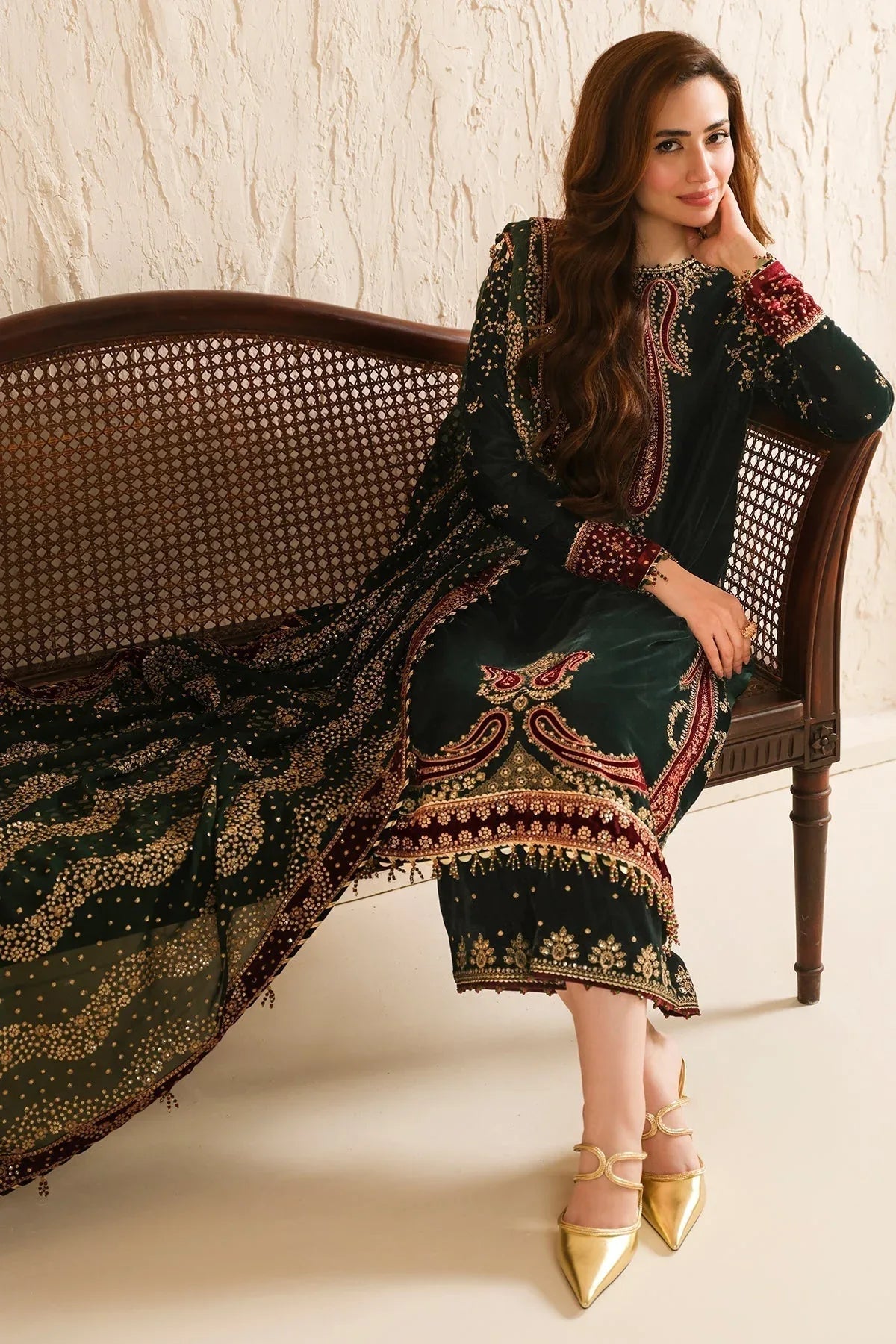Jazmin | Velvet Edit 24 | Velvet Formal VF-2034 - Rang-e-Khaas