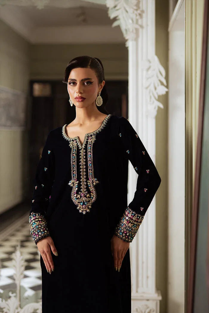 Saira Rizwan | Velvet Pret 25 | ZEHRA-SRVP25-01 - Rang-e-Khaas