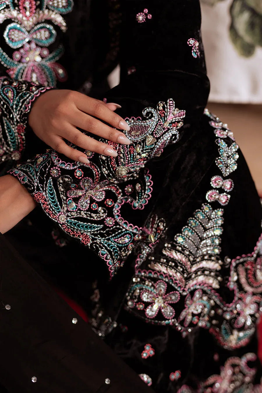 Saira Rizwan | Velvet Pret 25 | ZARQ-SRVP25-03 - Rang-e-Khaas