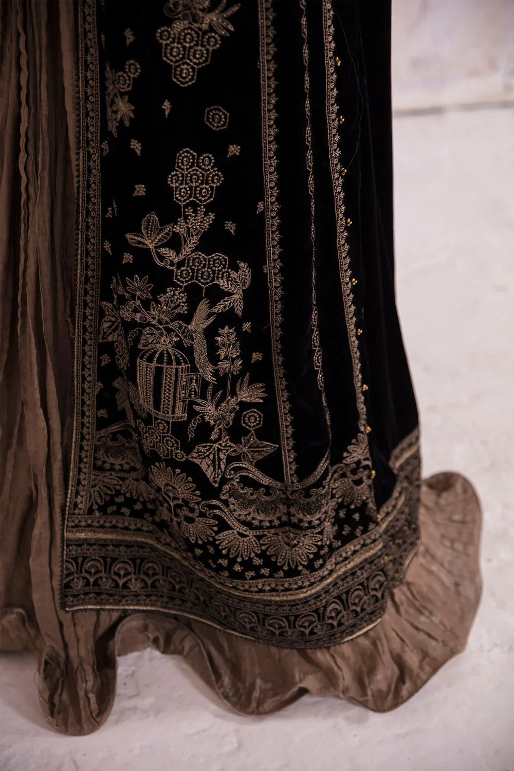 Jazmin | Velvet Edit 24 |  Velvet Formal VF-2001 - Rang-e-Khaas