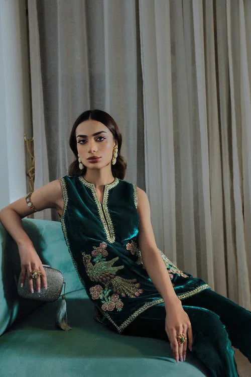 Saira Rizwan | Riona Luxury Formals | Simone - Rang-e-Khaas