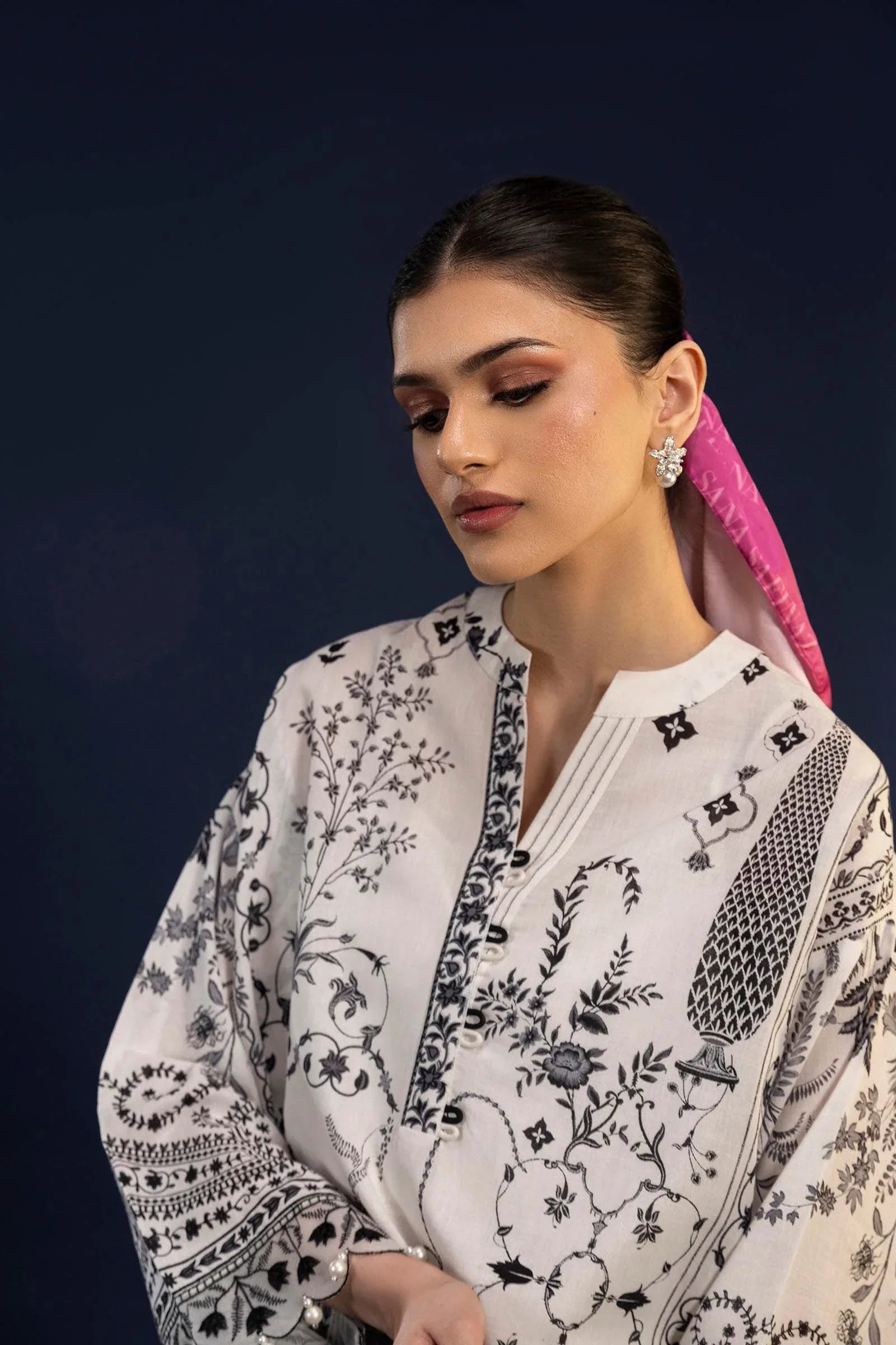 Sana Safinaz | Mahay Spring 25 | A-16 - Rang-e-Khaas