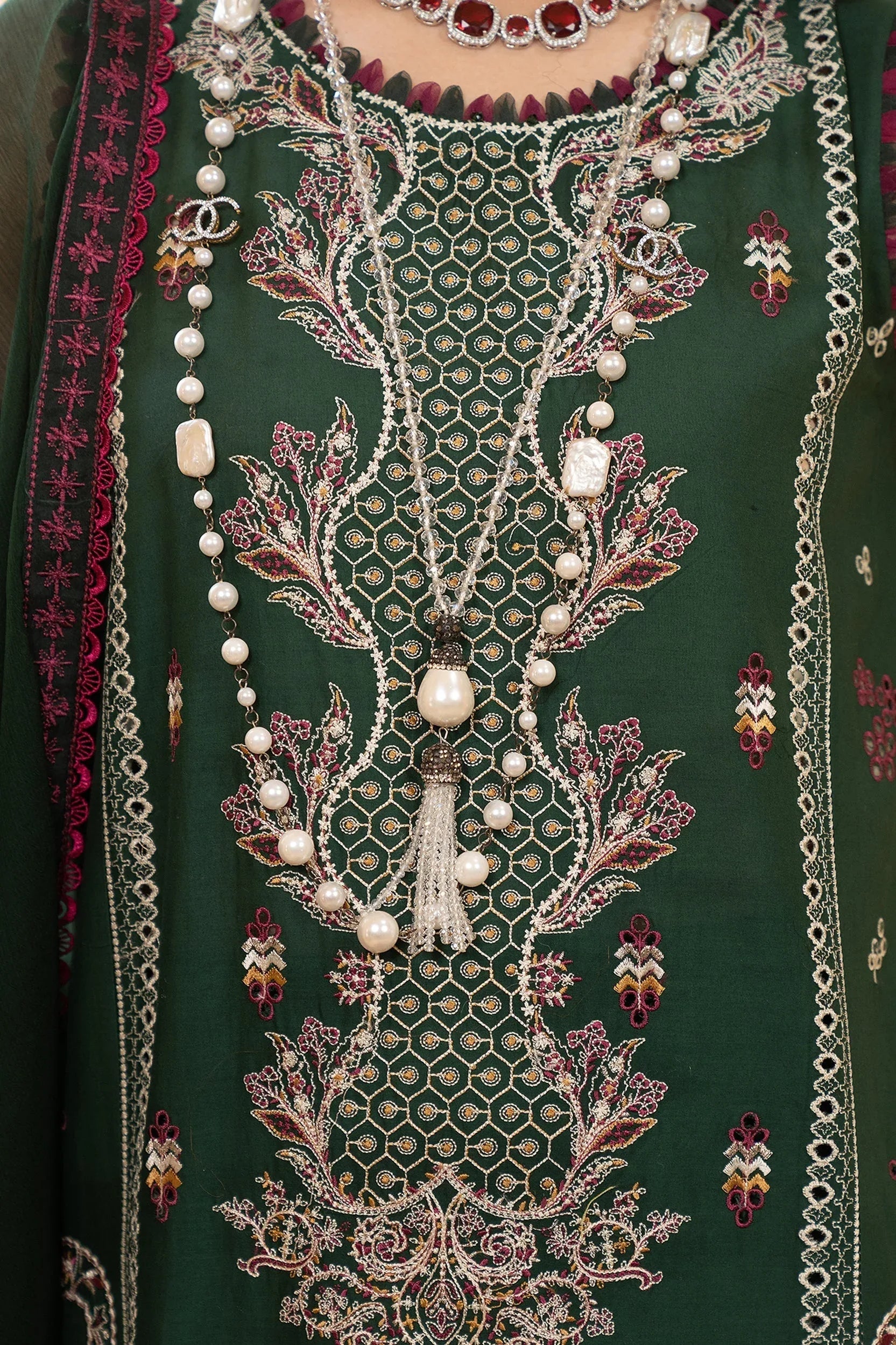 Hemstitch | Summer Luxury Lawn 24 | Bottle Green - Rang-e-Khaas