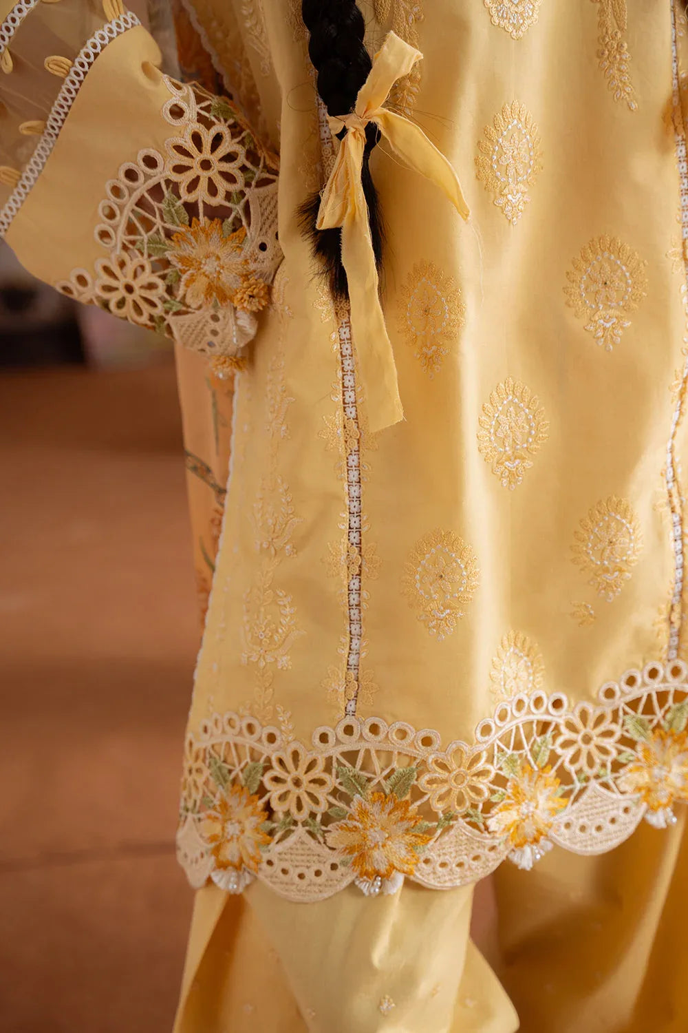 Saira Rizwan | Laanem Summer Lawn 25 | LEYLA-A-SRL25-04 - Rang-e-Khaas