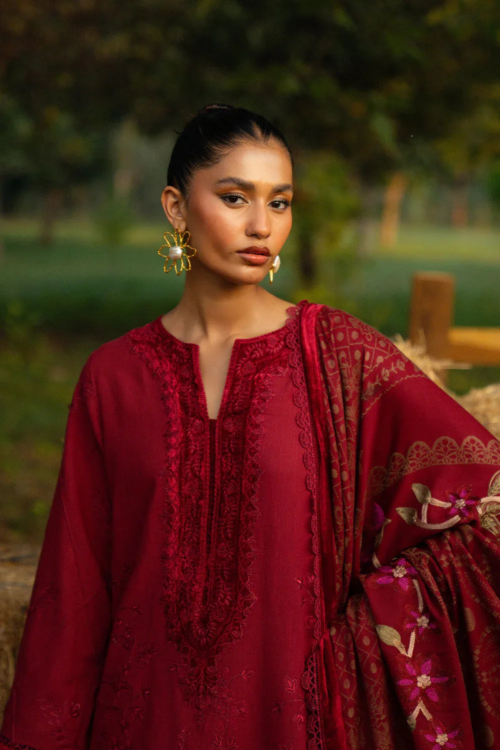 Saira Rizwan | Winter 2024 | ESPER-SRW24-05 - Rang-e-Khaas