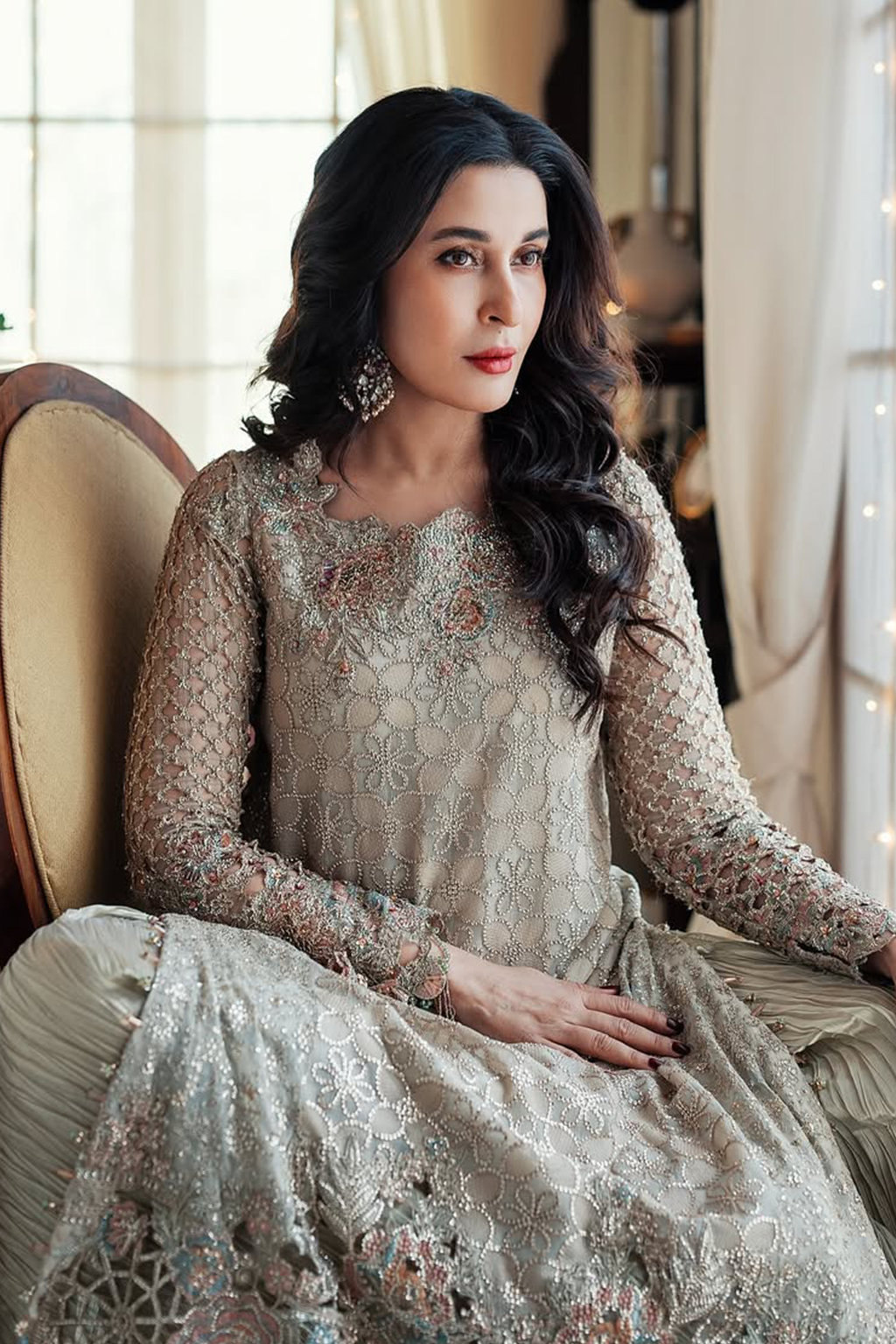 Iznik ILC-02 Embroidered Chiffon