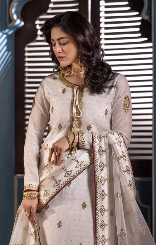 Maya | Mehr o Mah Formals | VARENA - Rang-e-Khaas