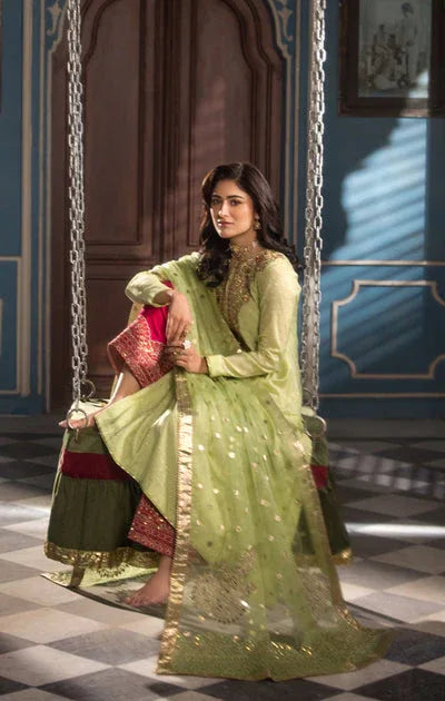 Maya | Mehr o Mah Formals | LUSTRE - Rang-e-Khaas
