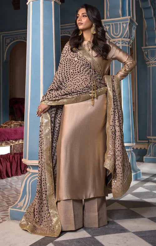 Maya | Mehr o Mah Formals | MAELIS - Rang-e-Khaas