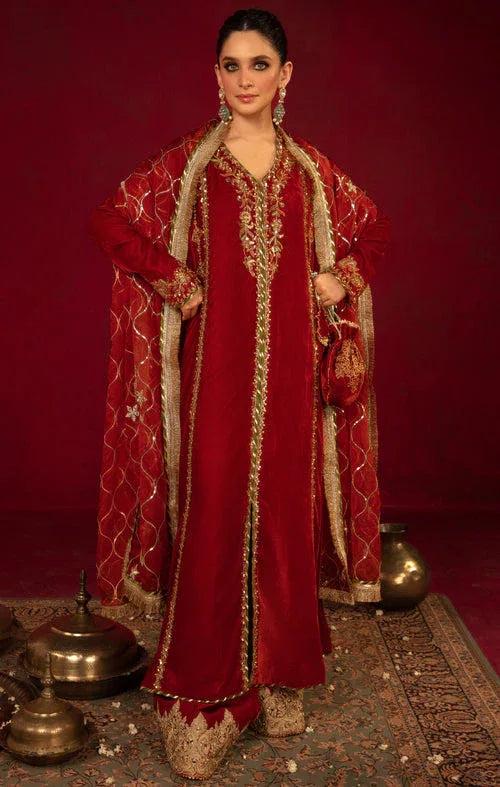 Maya | Raazi Velvet 24 | IMROZ - Rang-e-Khaas