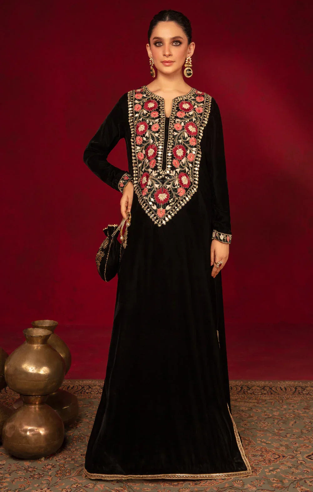 Maya | Raazi Velvet 24 | ZEEST - Rang-e-Khaas