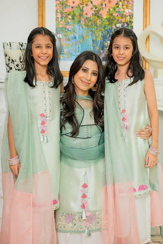 Muntaha | Aangan Eid Edit | Niyara - Short Shirt - Rang-e-Khaas