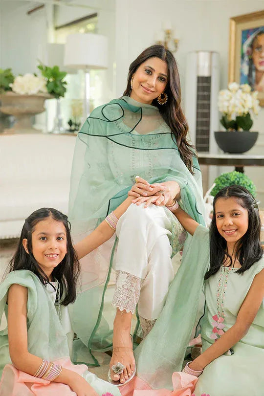 Muntaha | Aangan Eid Edit | Niyara - Short Shirt - Rang-e-Khaas