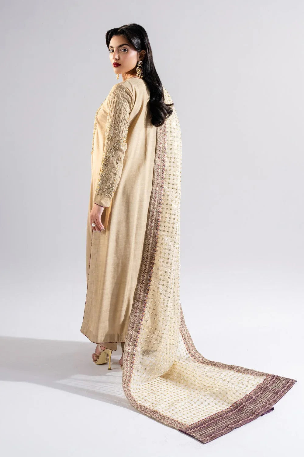 Maryum N Maria | Luna Formals | ZURI - Rang-e-Khaas