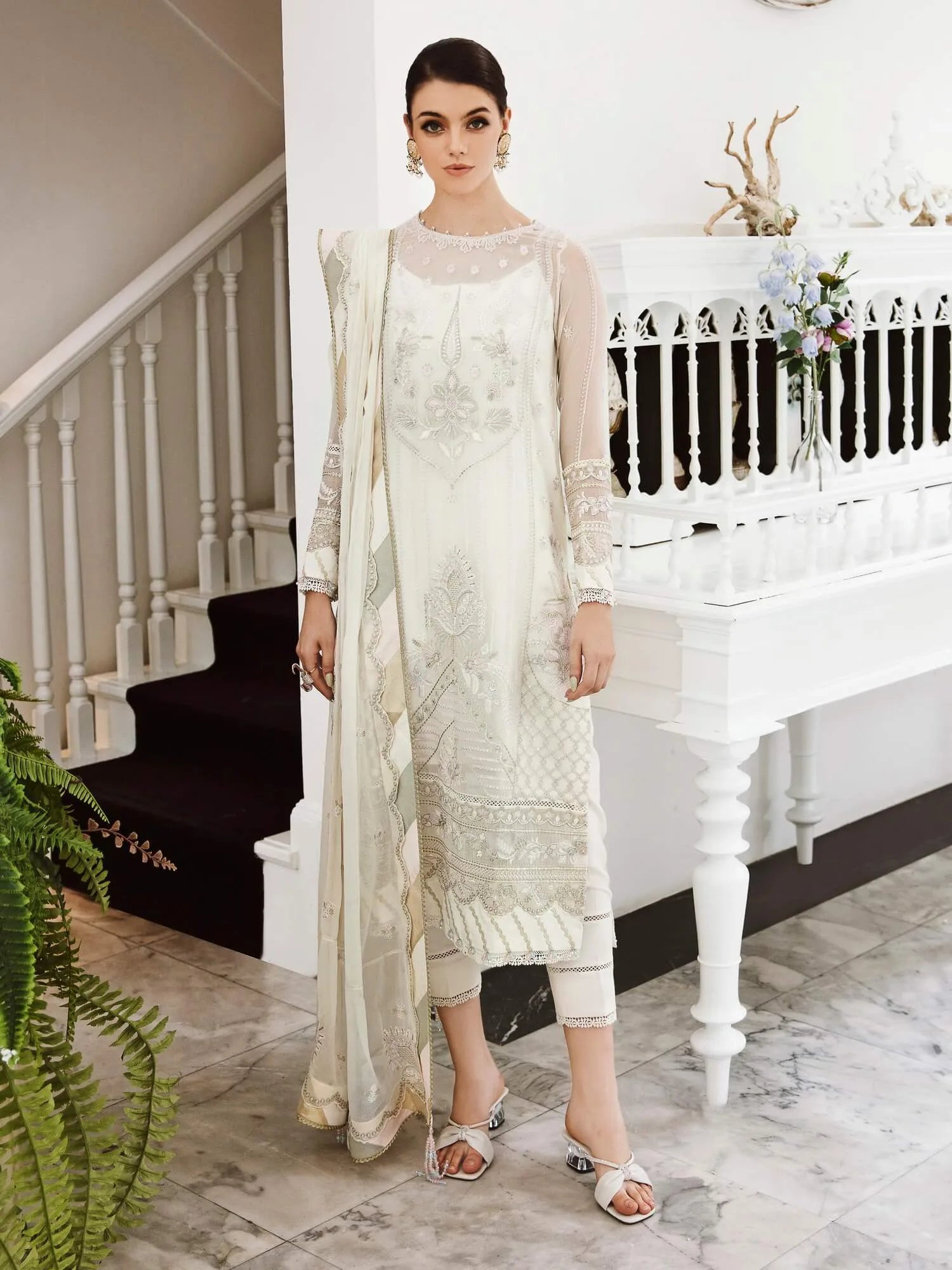 Saad Shaikh Ella Embroidered Luxury Chiffon 3Pc Suit DSG-03