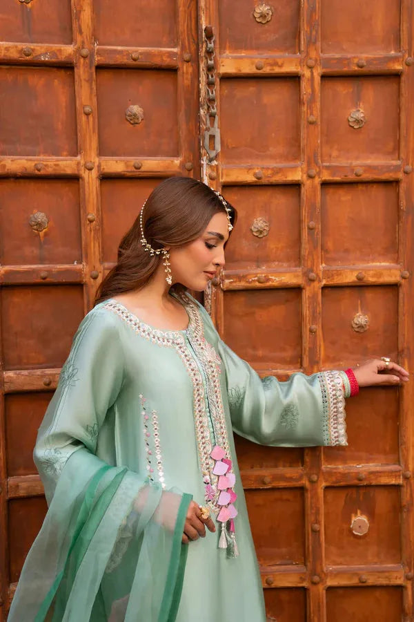 Muntaha by Shanzay Fahad | Angan Eid Edit | NIYARA