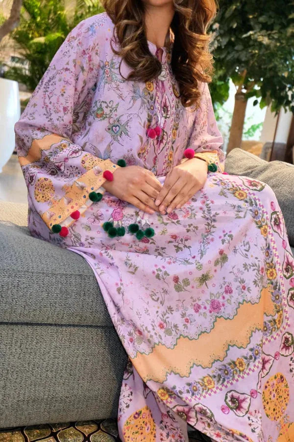 Muntaha by Shanzay Fahad | Luxury Kaftans | Selein