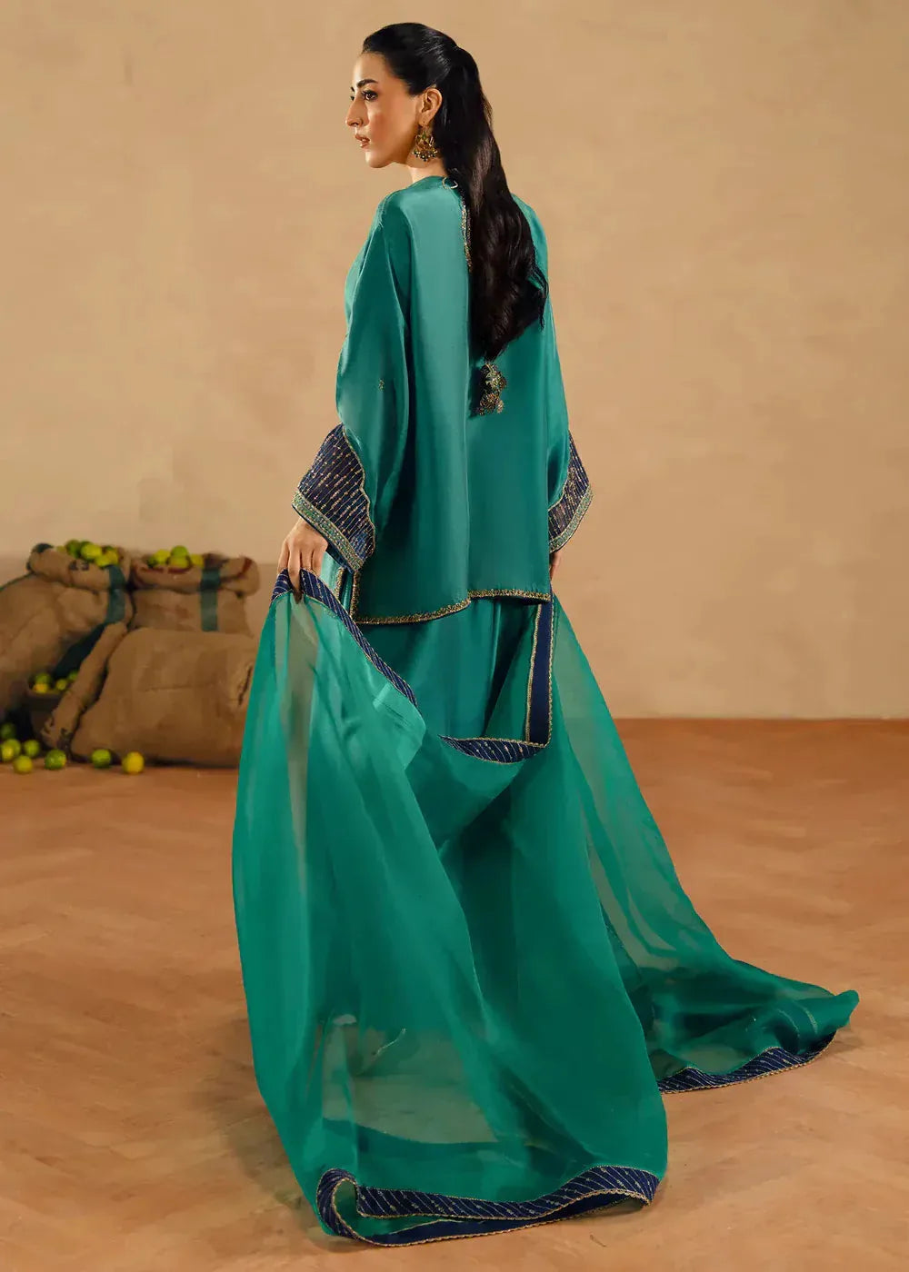 RAYA GREEN - Jeem