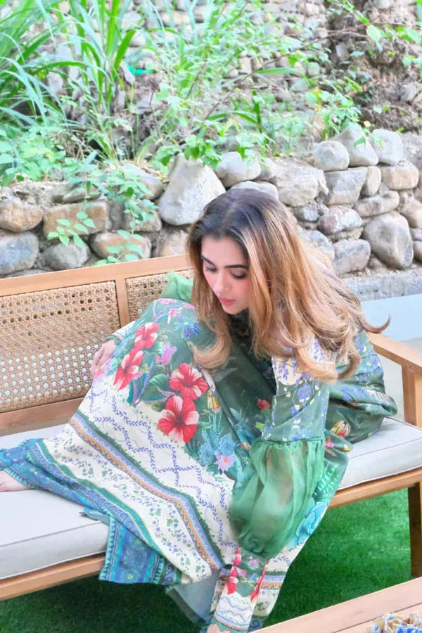 Muntaha by Shanzay Fahad | Luxury Kaftans | Joel