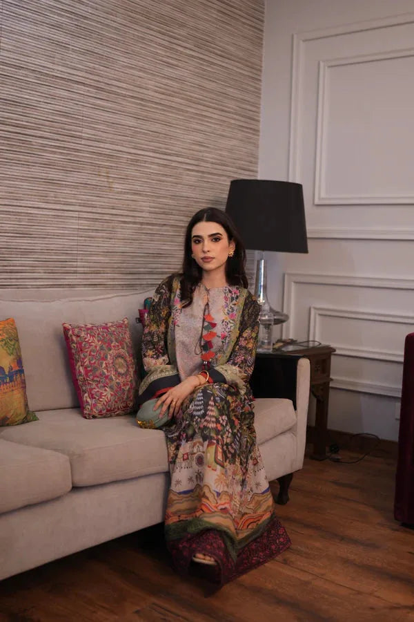 Muntaha by Shanzay Fahad | Luxury Kaftans | Zarvaan