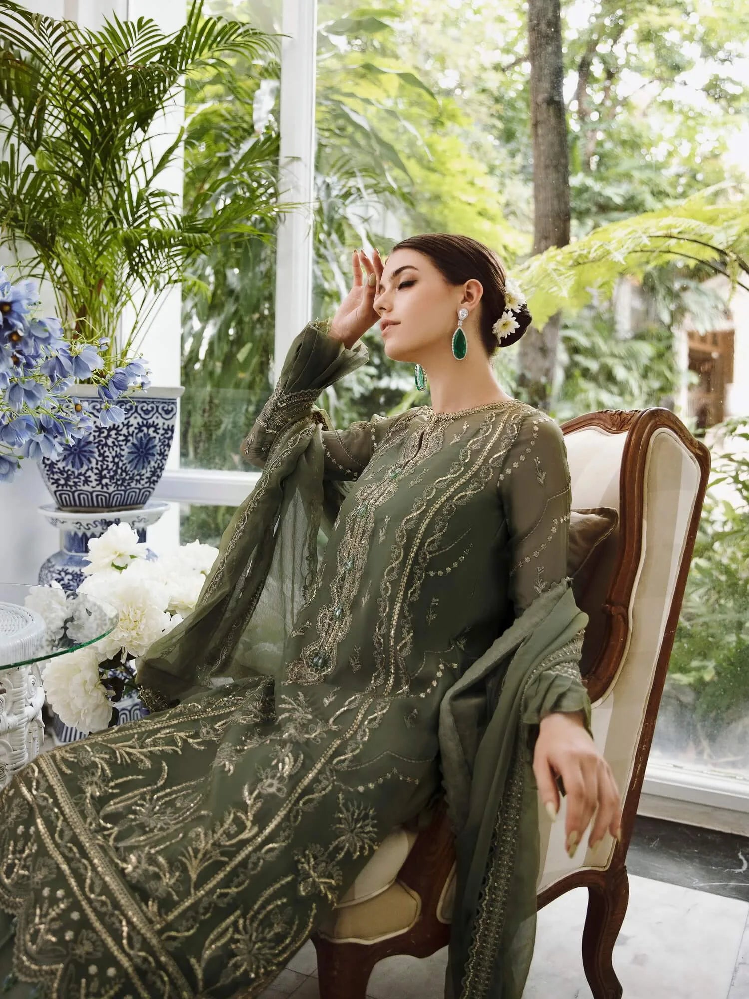 Saad Shaikh Ella Embroidered Luxury Chiffon 3Pc Suit DSG-08
