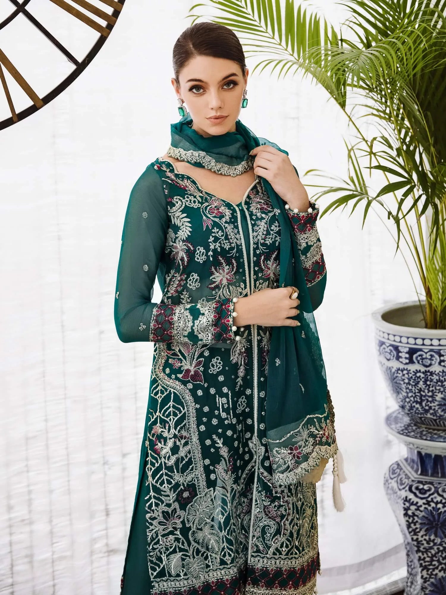 Saad Shaikh Ella Embroidered Luxury Chiffon 3Pc Suit DSG-06