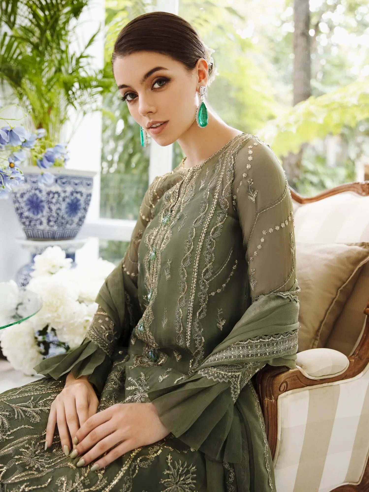Saad Shaikh Ella Embroidered Luxury Chiffon 3Pc Suit DSG-08