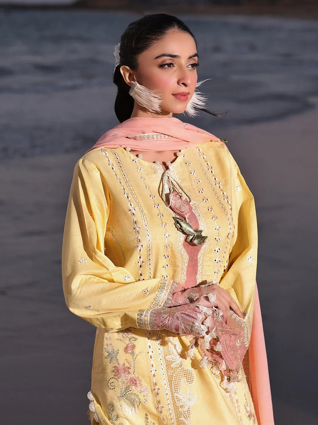Izel | Saahil Signature Lawn 24 | MUSHQ - Rang-e-Khaas