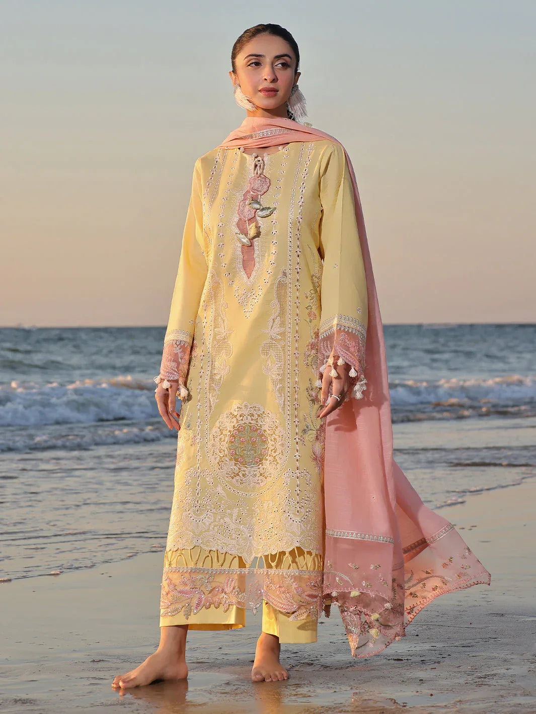 Izel | Saahil Signature Lawn 24 | MUSHQ - Rang-e-Khaas