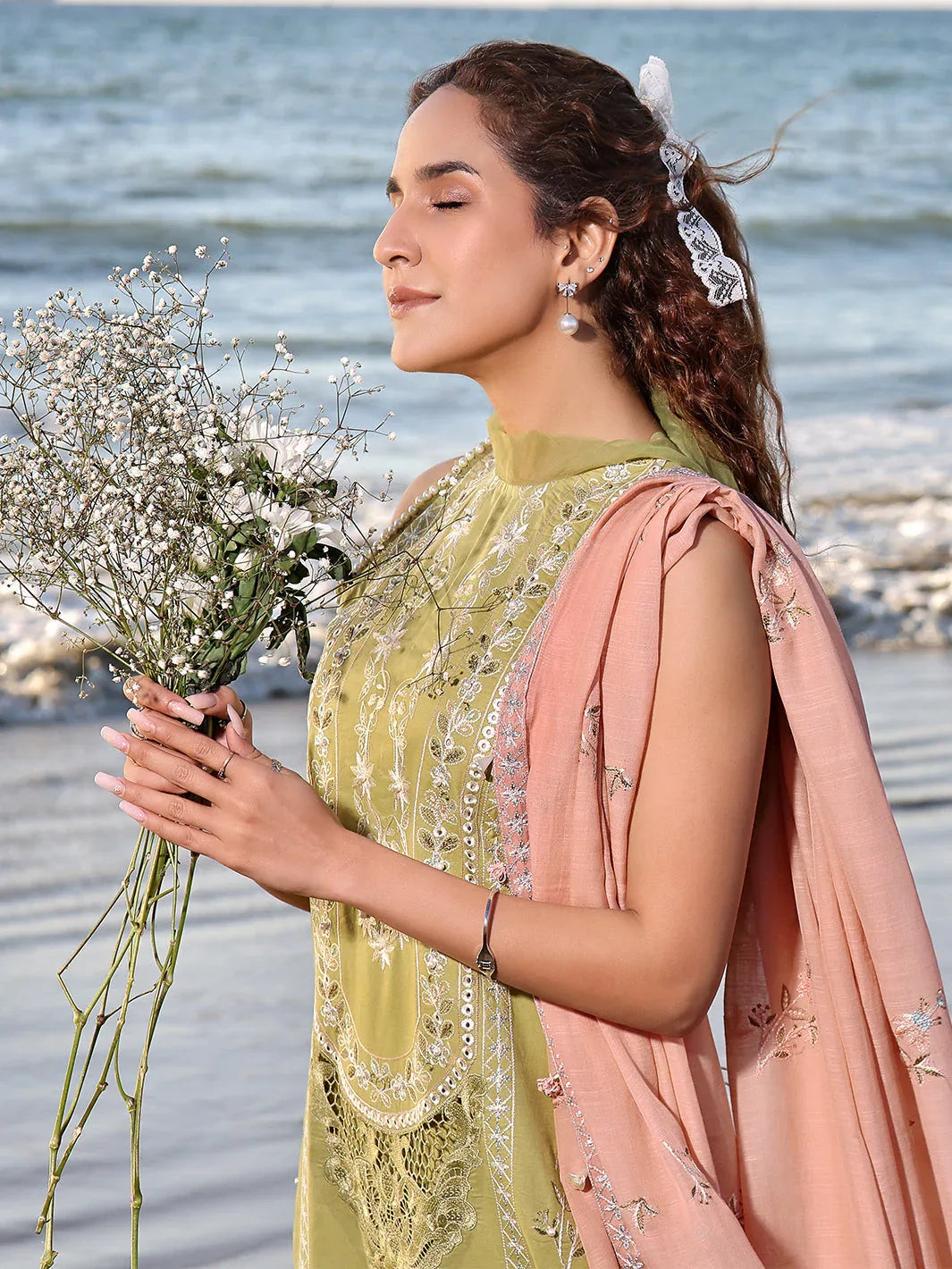 Izel | Saahil Signature Lawn 24 | MUZLIN - Rang-e-Khaas