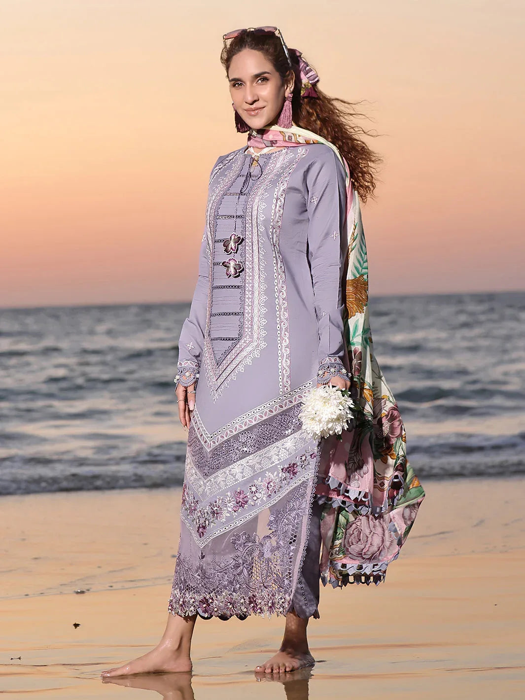 Izel | Saahil Signature Lawn 24 | VANYA - Rang-e-Khaas